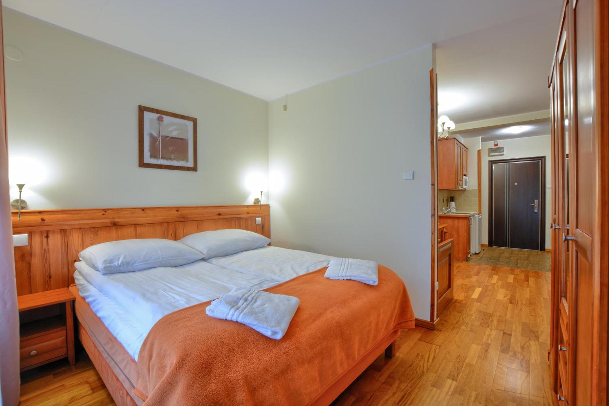 Apartamenty Na Pierwszym Pietrze Krynica Zdroj Luaran gambar