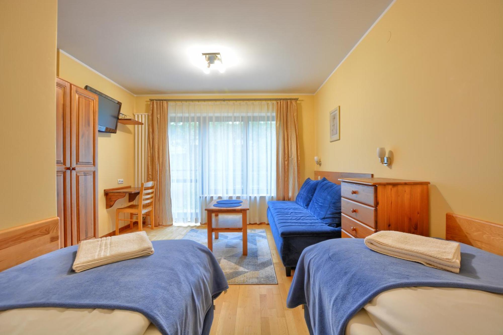 Apartamenty Na Pierwszym Pietrze Krynica Zdroj Luaran gambar
